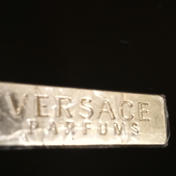 Versace Parfums Elegant Gold Women’s Bag - Picture 8 of 10